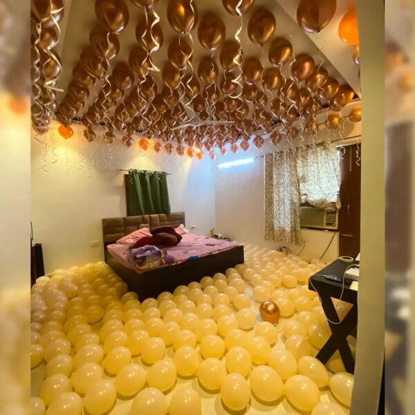 Gold and Silver Birthday Room Deco - Image 3